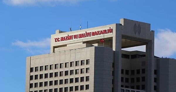 Yasa dışı bahis ve dolandırıcılık gibi suçlardan elde edilen gelirlerin, kripto varlık hesapları kullanılarak aklanmasının engellenmesi amacıyla seyahat kuralı (travel rule) uygulanmayan kripto varlık çekim işlemleri için zaman sınırı getirilecek. Görseli
