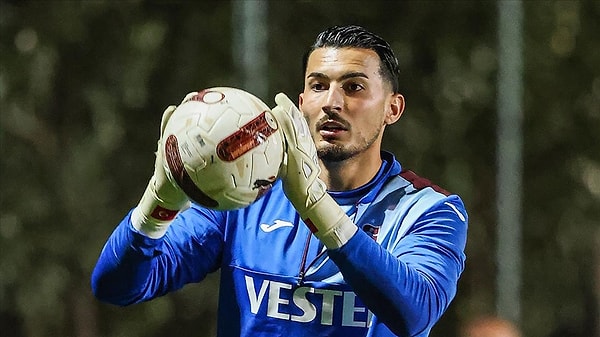 Sosyal medyada futbol dünyasının gündeminde Uğurcan Çakır var