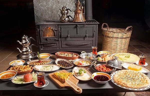 4. Kuzine Restaurant