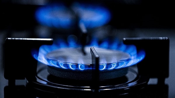 Türkiye Varlık Fonu’na bağlı Boru Hatları İle Petrol Taşıma Anonim Şirketi (BOTAŞ) doğal gaz fiyatlarında bir artış yaşandığını duyurdu.