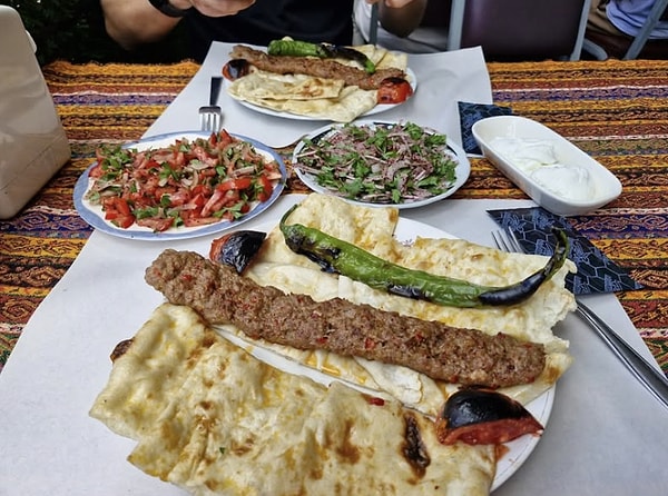 2. Dede Ahmet Kebap