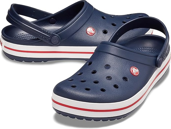 Crocs Classic Lined Clog kadın terlik, terlik kategorisinde her zamanki gibi çok satanlarda ilk sıralarda yerini alıyor.