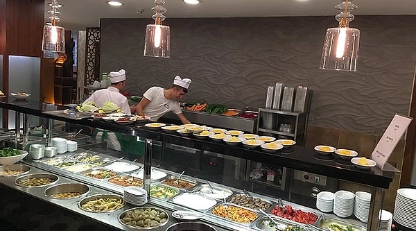 7. Çanak Kebab and Katmer