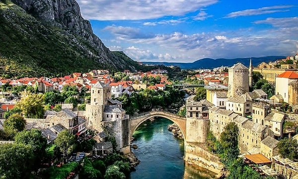 9. Osmanlı Devleti'nin Avrupa ve Balkanlardaki topraklarına ne ad verilir?
