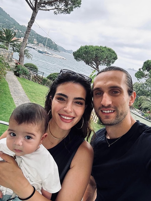 Melisa Aslı Pamuk ve Yusuf Yazıcı'dan oğulları Mylan'la yeni bir paylaşım geldi.
