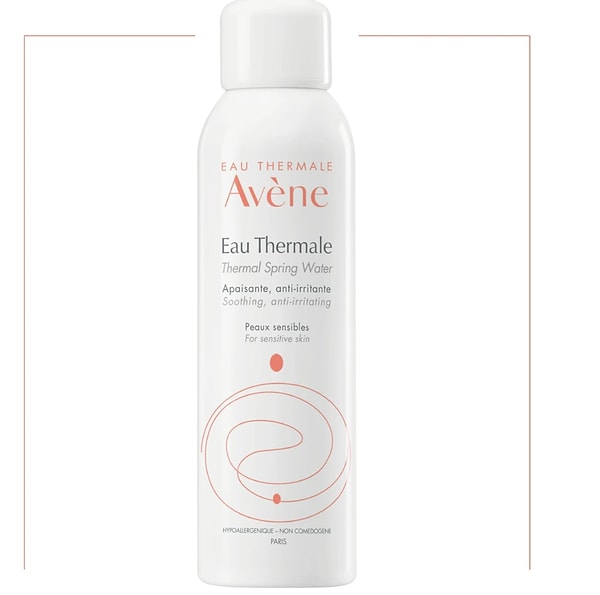 Avene Eau Thermale Termal Su, yaz sıcağında cildinize adeta ferahlatıcı bir dokunuş sunuyor.