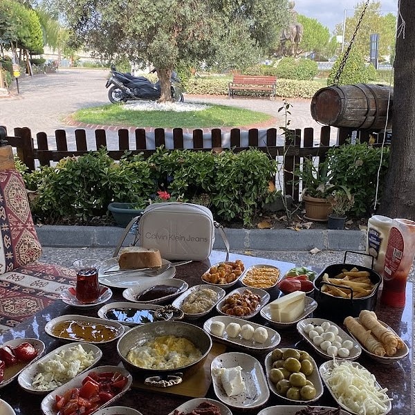 8. Diyarbakır Yöre Evi