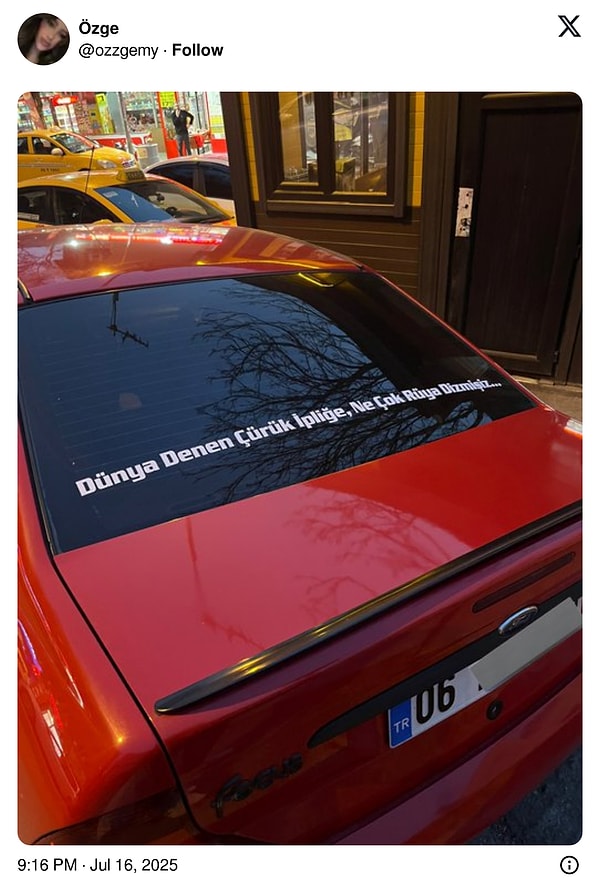 "Dünya denen çürük iplik..." 👇
