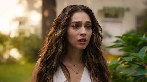 Leyla dizisinin 20 Temmuz Pazar günü yayınlanacak yeni bölümü reklam gelirleri nedeniyle ertelendi.