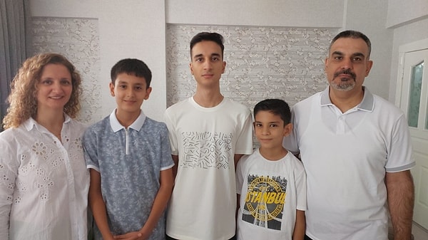 YKS şampiyonunun kardeşi LGS birincisi çıktı.