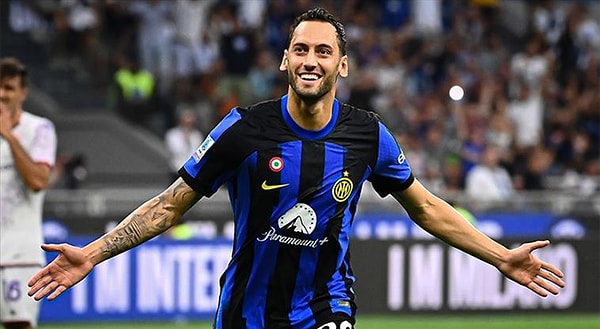 Son sözü Hakan Çalhanoğlu söyledi ve "Hep Inter'de kalmak istedim" açıklaması yaptı.