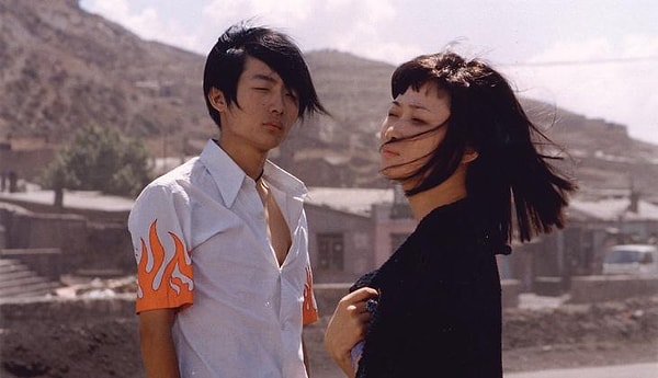 9. Unknown Pleasures (Bilinmeyen Zevkler) - Jia Zhangke