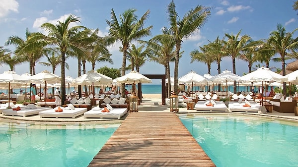 Çeşme - Alaçatı Beach Fiyatları 2025