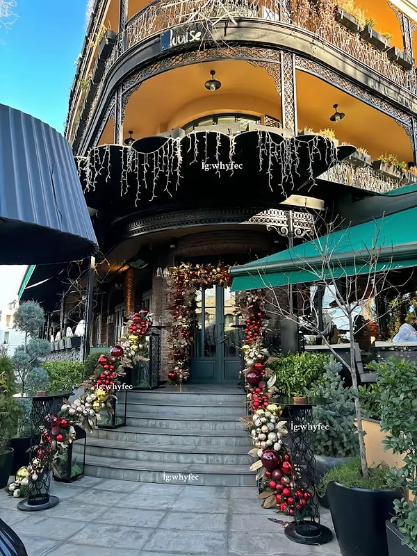 Louise Cafe Brasserie & Loft