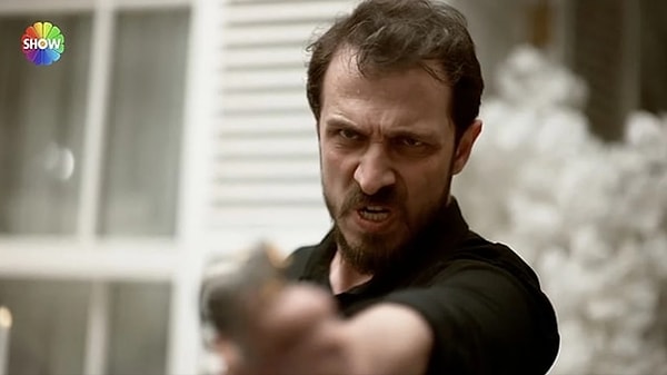 Birsen Altuntaş, Kızılcık Şerbeti'nin 4. sezonunun ne zaman yayınlanacağına dair sonunda bir duyuru yaptı.