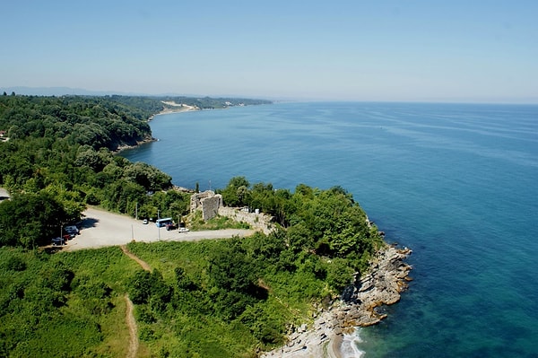 1. Genovese Castle – Düzce (Akçakoca)