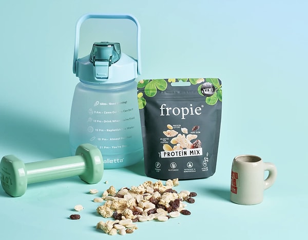 18 gram protein içeriğiyle antrenman dostu Fropie Protein Mix, sepette %45 indirimiyle sizi bekliyor.