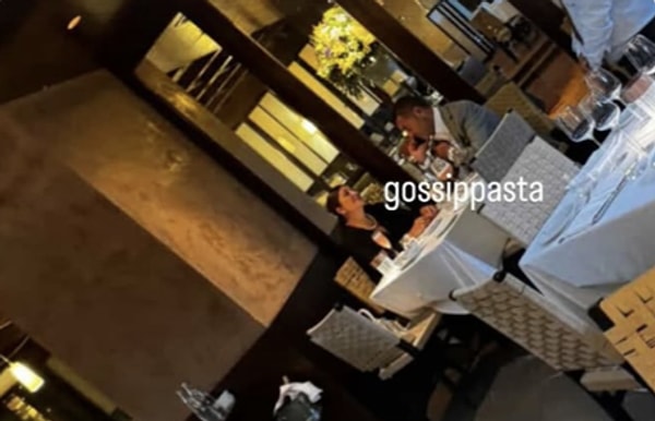 İkilinin bu sefer de lüks bir restoranda yemek yediği ifşası @gossippasta hesabına geldi.