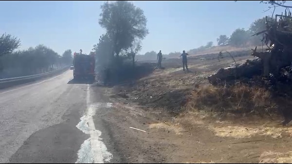 Tekirdağ'da 10 ev tedbir amaçlı boşaltıldı: Yangın 1 saatte söndürüldü.