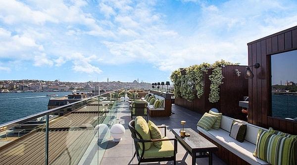 9. Sky Karaköy – JW Marriott Istanbul Bosphorus