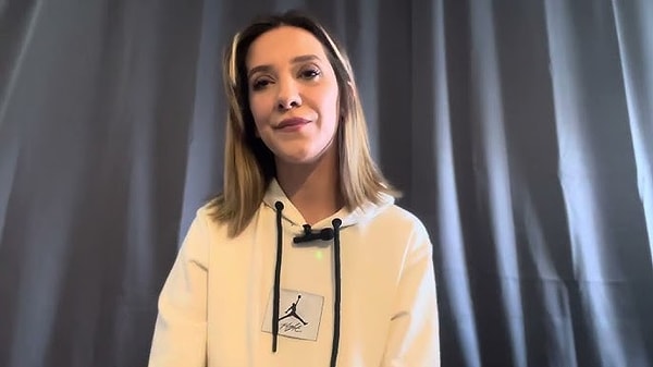 Gazeteci Rojda Altıntaş, Instagram hesabının kapanmasına da akademisyen Ahmet Pekaydın’ın sebep olduğunu açıkladı.