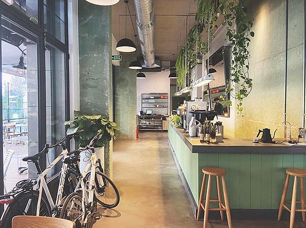7. Fern Cafe & Eatery – Fenerbahçe