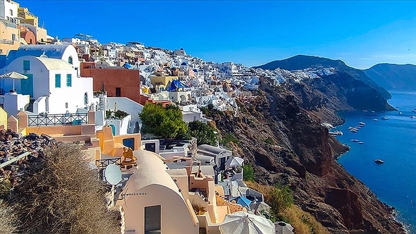 Kapıda vize uygulaması sonrasında Türk vatandaşları tatil için sıklıkla Yunanistan’ı tercih ediyordu.