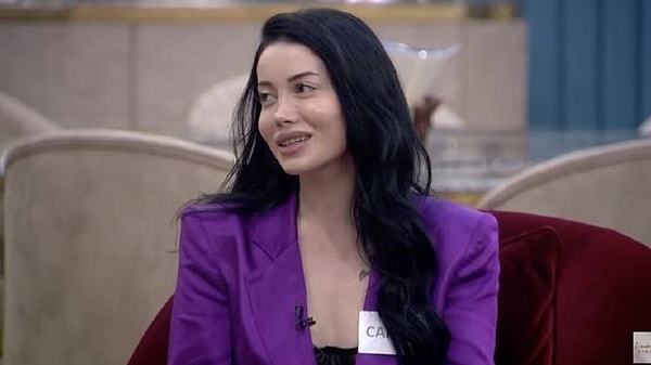 Kısmetse Olur: Aşkın Gücü ile tanıdığımız Cansel Ayanoğlu, sosyal medya fenomenliğinin ardından şarkıcı olmaya karar vermişti.