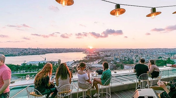 8. Monkeyistanbul - Beyoğlu