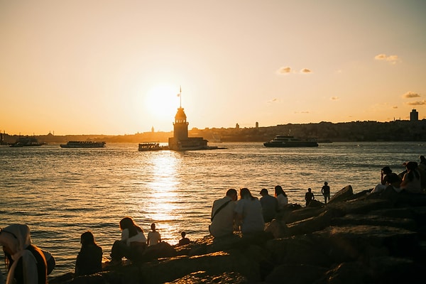 7. Üsküdar Pier and Bosphorus View