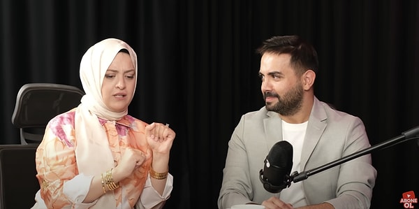Sunucu Kadir Ezildi ve eşi Gamze Ezildi, Nur Viral'in YouTube kanalına konuk oldu.