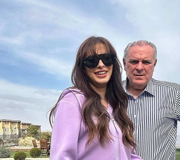 Bugüne dek toplamda 4 kez evlenen Burak Sergen, son evliliğini geçtiğimiz sene mayıs ayında yapmıştı.