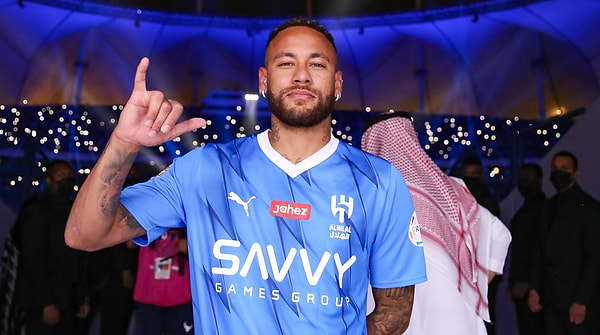 Kariyeri dev kontratlarla dolu Neymar'a bir sürpriz daha...