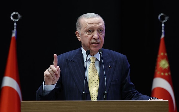 İsrail, bugün kanlı saldırılarından birini daha düzenledi. Katar’ın başkenti Doha’da bulunan Hamas heyeti İsrail’in bombalarının hedefi oldu.