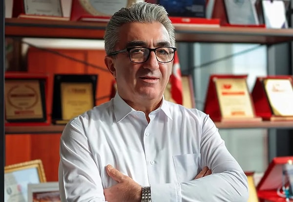 Bayrampaşa Belediye Başkanı Hasan Mutlu gözaltına alındı.