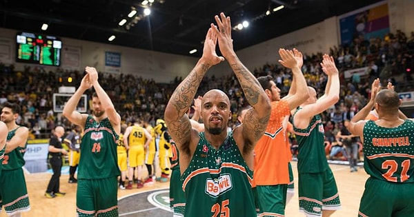 Basketbol sahnesine çıkmalarıyla birlikte büyük heyecan yaratan Bandırma Banvit efsanesini hatırlıyoruz...