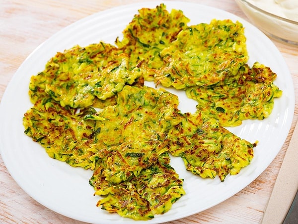 6. Kabak Mücver ve Biberiye Patates