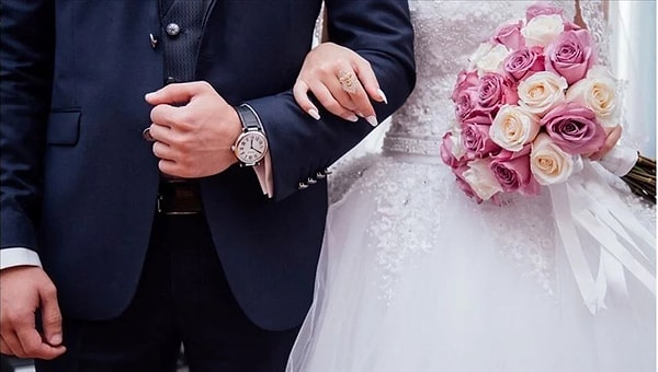 Hükümet, aile kurumunu güçlendirmek ve artan boşanmaların önüne geçmek için çiftlere evlilik öncesi zorunlu eğitim vermeyi planlıyor.