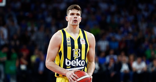 Tarık Biberovic, Fenerbahçe'de kalma sebebini Eurohoops'a anlattı
