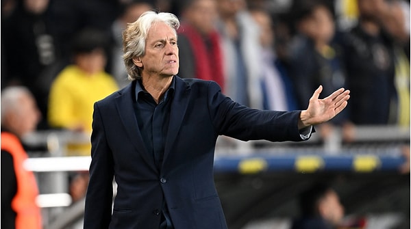 "İsimli hoca" arayışı Jorge Jesus'u getirdi.