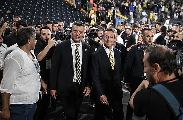Fenerbahçe camiası haftalardır beklenen seçimli olağanüstü genel kurulunu geride bıraktı.