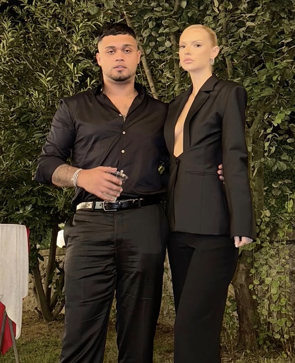 "Maşallah" dediğimiz genelde üç gün yaşamıyor ama bu Alexis Texas meselesinden sonra ilişkilerinin yürümesi biraz zor gözüküyordu zaten.