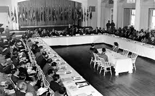 Bretton Woods sistemi ne?