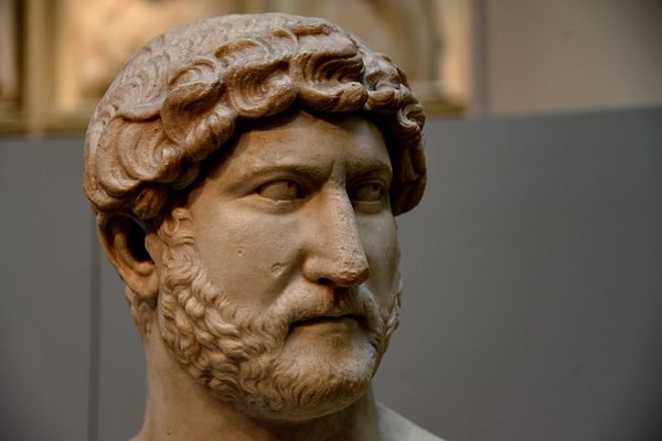 İmparator Hadrianus