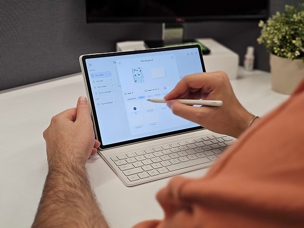 Ders çalışmak ya da not almak, Huawei Notlar uygulaması ile hem pratik hem keyifli.