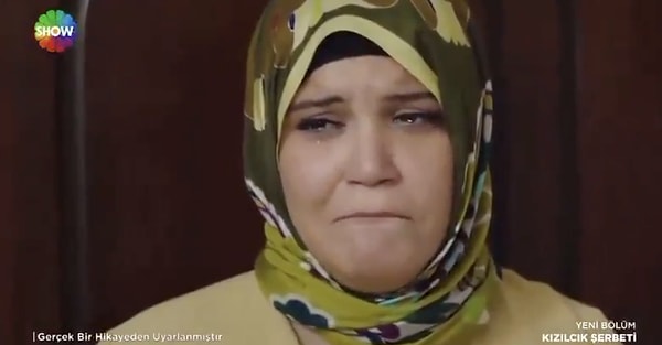 Kızılcık Şerbeti'nin 106. bölümünde rolü gereği ağlamak zorunda olan Feyza Civelek'in performansı dillere düştü.