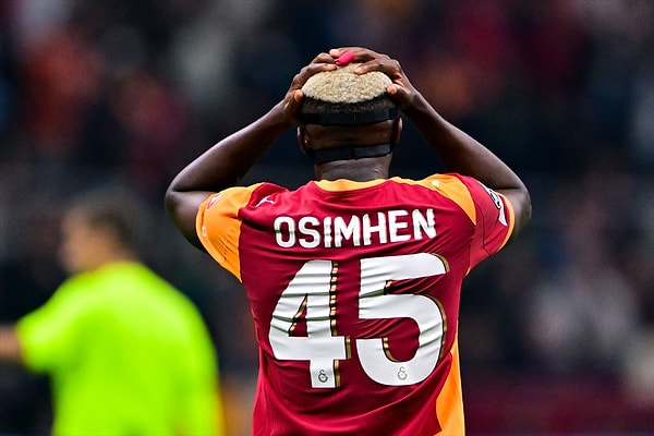 Miller, Premier Lig takımları forvet ararken neden Osimhen'in akıllarına gelmediğini irdeledi.