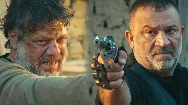 Arka Sokaklar, 20. sezonunda yayınlanan 721. bölümüyle adını altın harflerle tarihe yazdırdı!