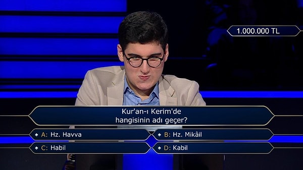 5. Kur'an-ı Kerim'de hangisinin adı geçer?