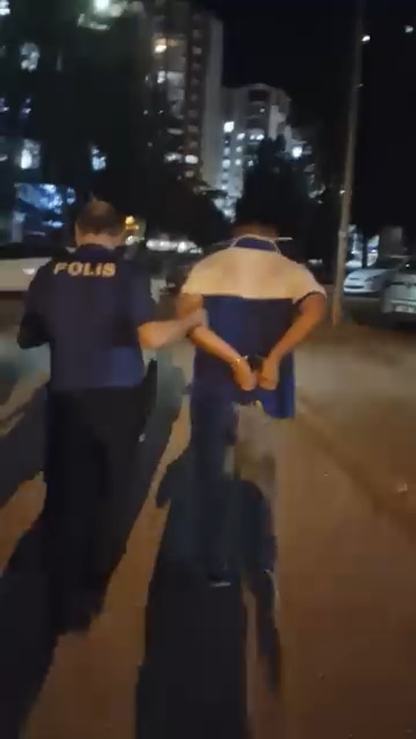 El bombası atanın 16 yaşındaki çocuk olduğu ortaya çıktı. Gözaltına alındı.